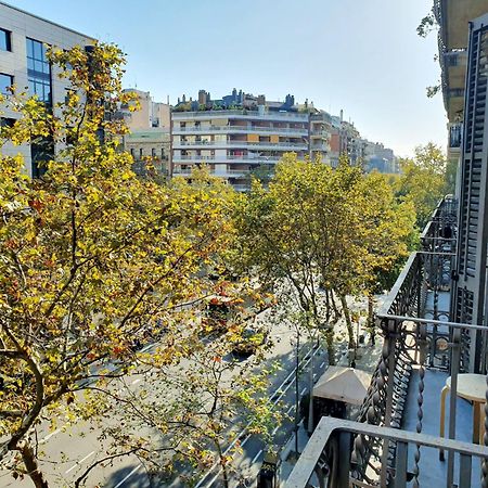 Apartamento Urgell Apartment บาร์เซโลนา ภายนอก รูปภาพ